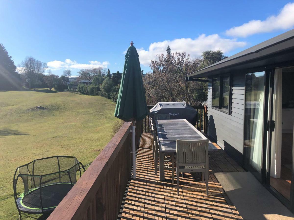 Kinloch Lakeview Lodge - Taupo Eksteriør bilde