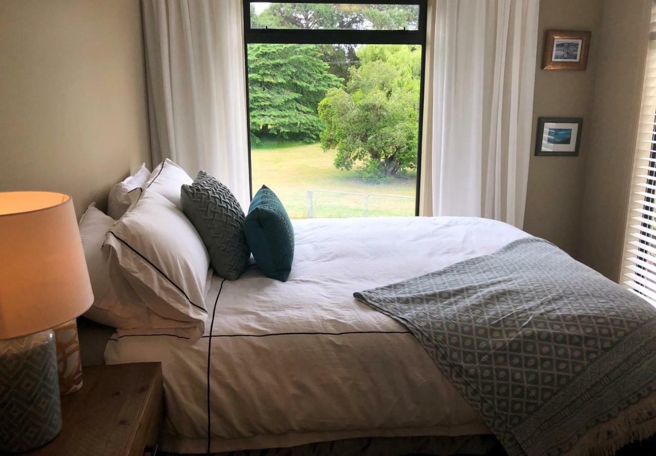 Kinloch Lakeview Lodge - Taupo Eksteriør bilde