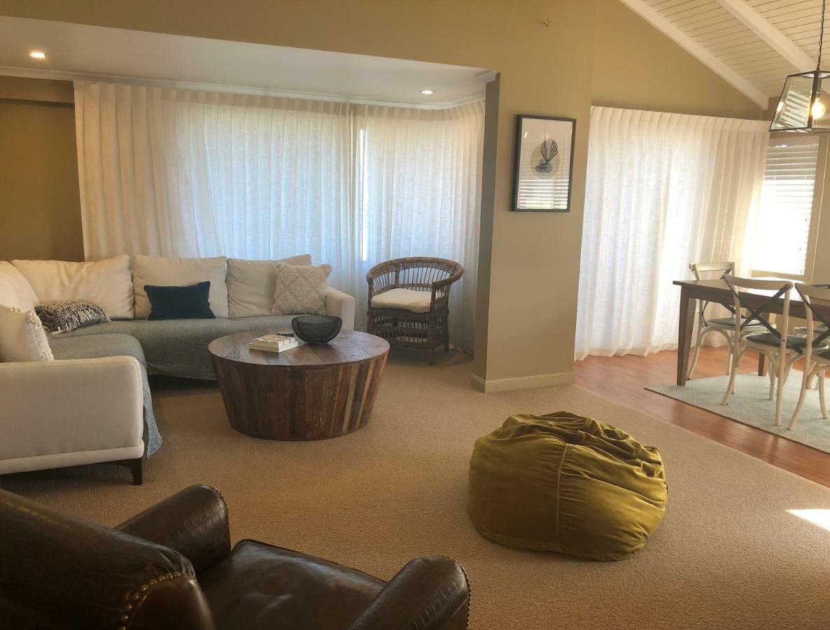 Kinloch Lakeview Lodge - Taupo Eksteriør bilde